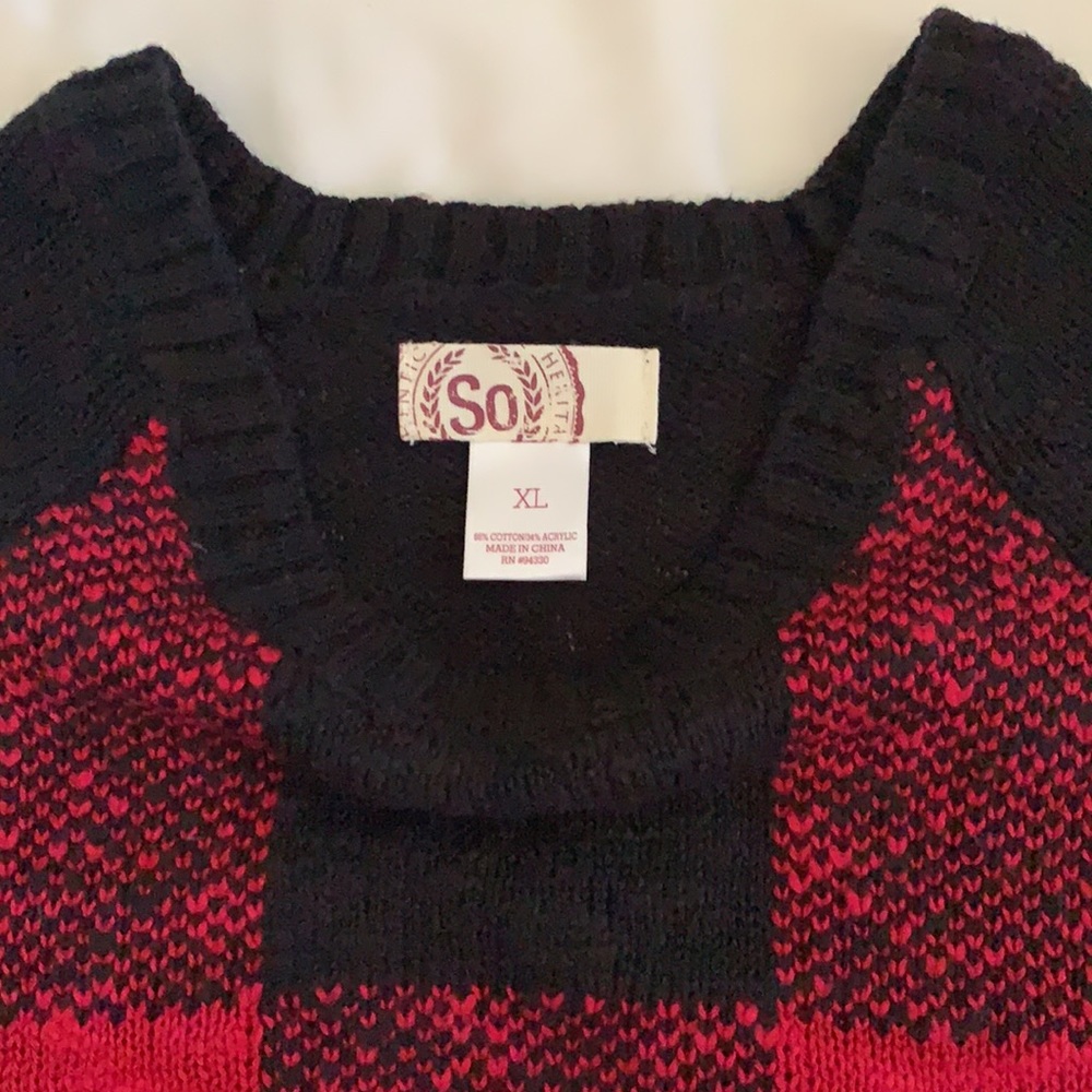 Sweater - Picture 3 of 5